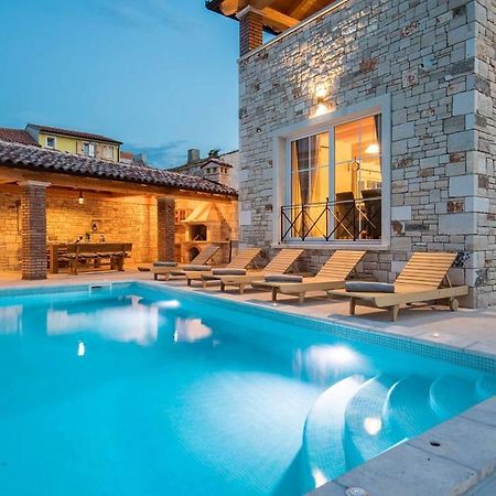 Moderne Istrische Steinvilla - 4 Sterne Mit Privatem, Beheizbaren Pool & Meerblick Kavran Exterior photo